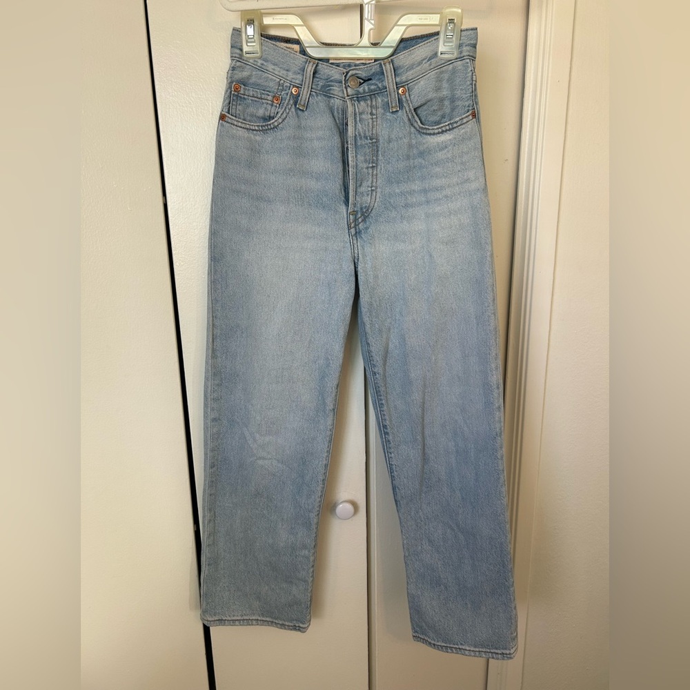 Levi’s Ribcage Straight Ankle 25